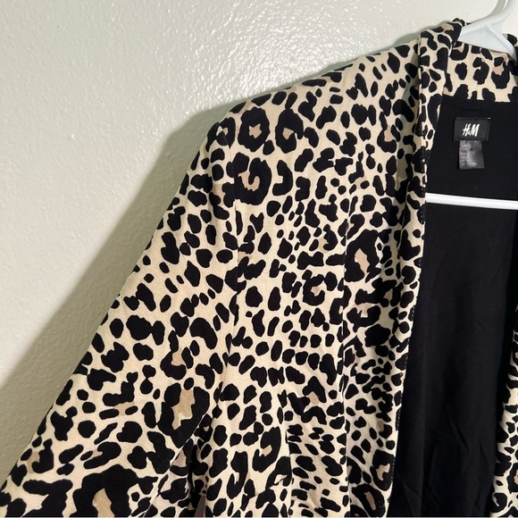 H&M Open Front Knit Blazer Animal Print M - Picture 6 of 11